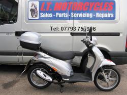 PIAGGIO LIBERTY 50 2T 2004 only 2895km! Fantastic original condition!